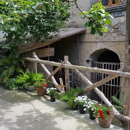 Casa Carolina Bed and Breakfast 3*