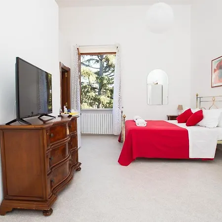 Bed and Breakfast Casa Carolina 3*